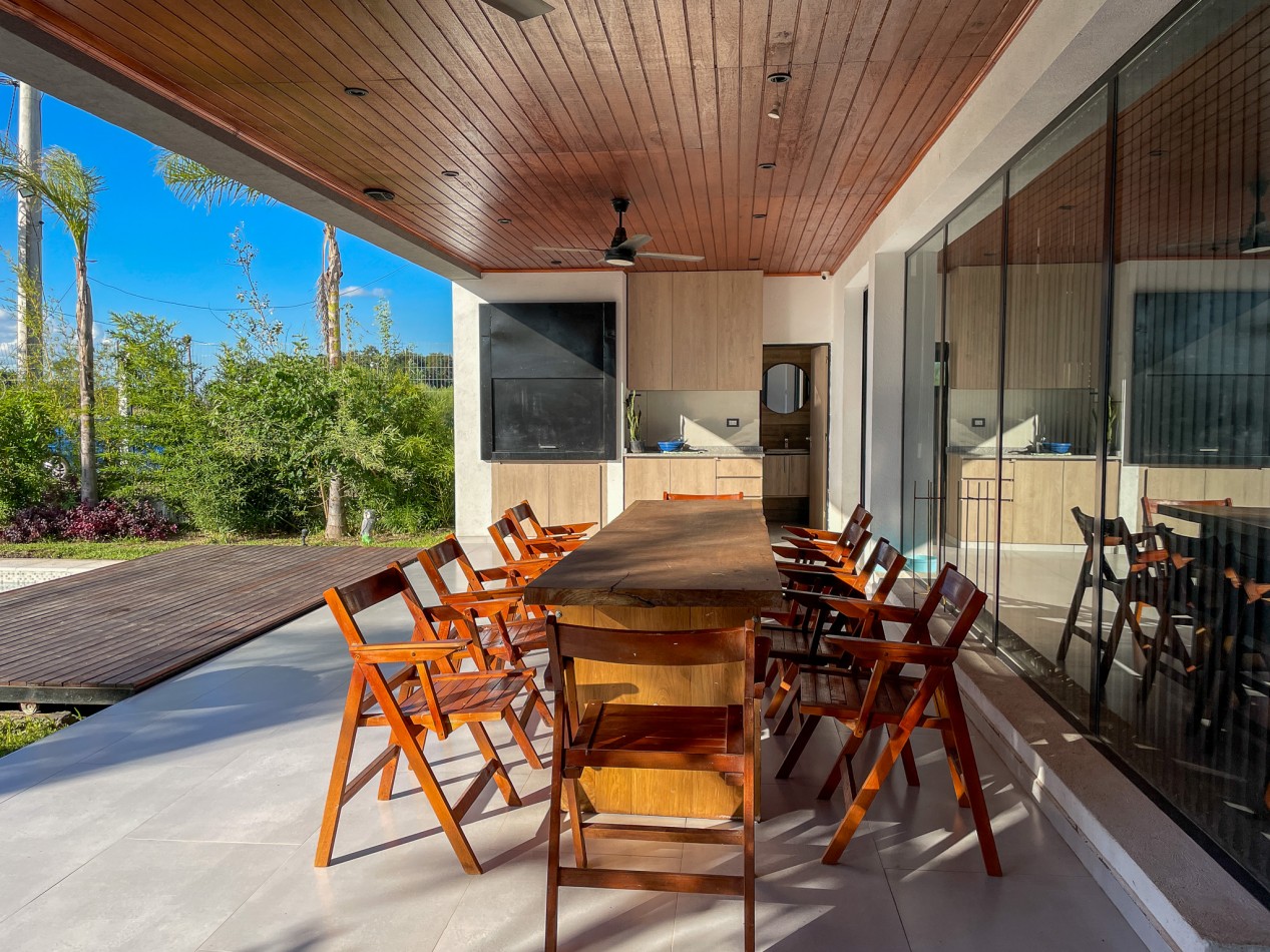 Casa Quincho con Muebles y Pileta, Puerto Tirol, Chaco.