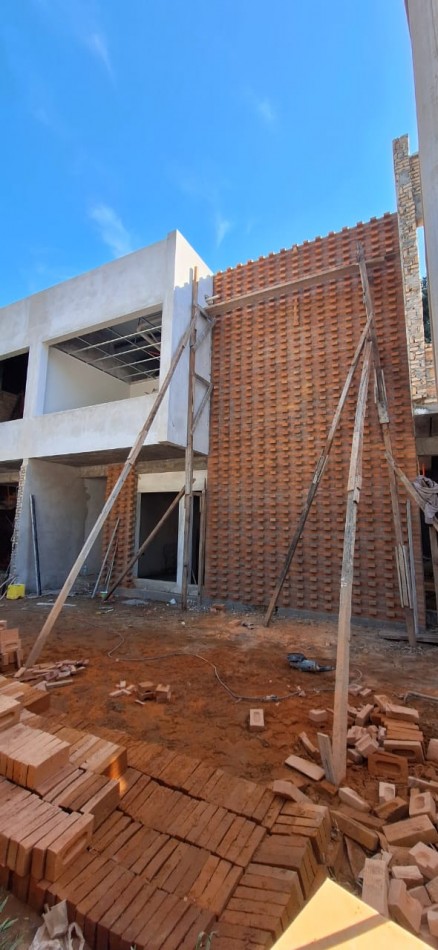 Duplex Modernos en Luque-Paraguay ¡Tu Inversion Ideal a Minutos del Aeropuerto!