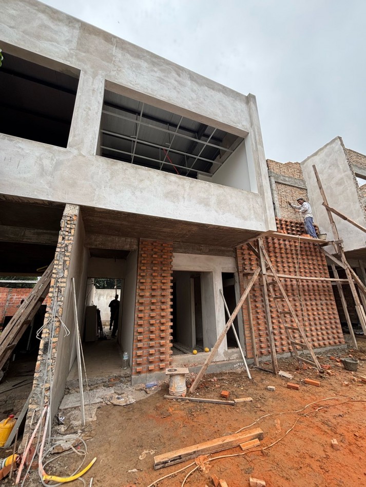 Duplex Modernos en Luque-Paraguay ¡Tu Inversion Ideal a Minutos del Aeropuerto!