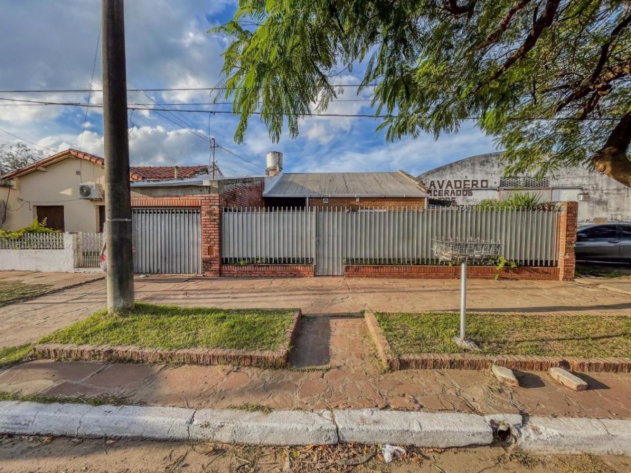 Casa con Patio, Quincho y Espacios Para Actualizar a Tu Estilo