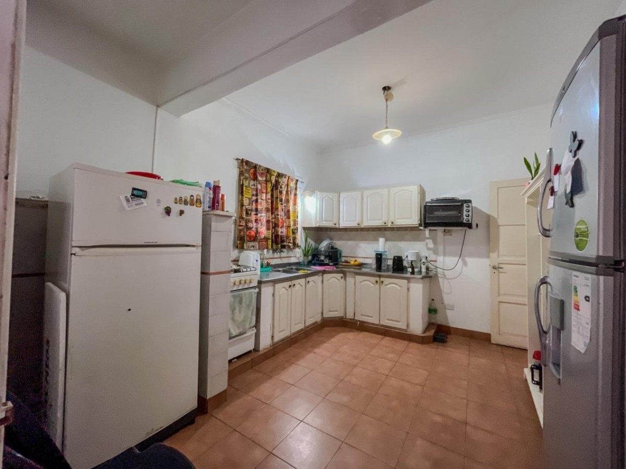 Casa con Patio, Quincho y Espacios Para Actualizar a Tu Estilo
