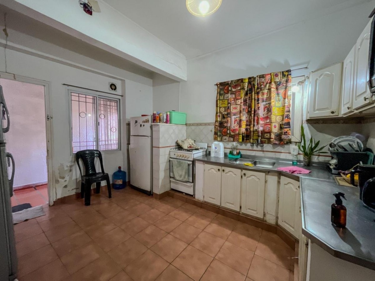 Casa con Patio, Quincho y Espacios Para Actualizar a Tu Estilo