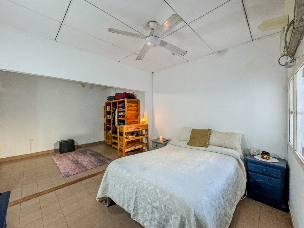 Vivienda Familiar con Monoambiente Al Frente - Quito 2045