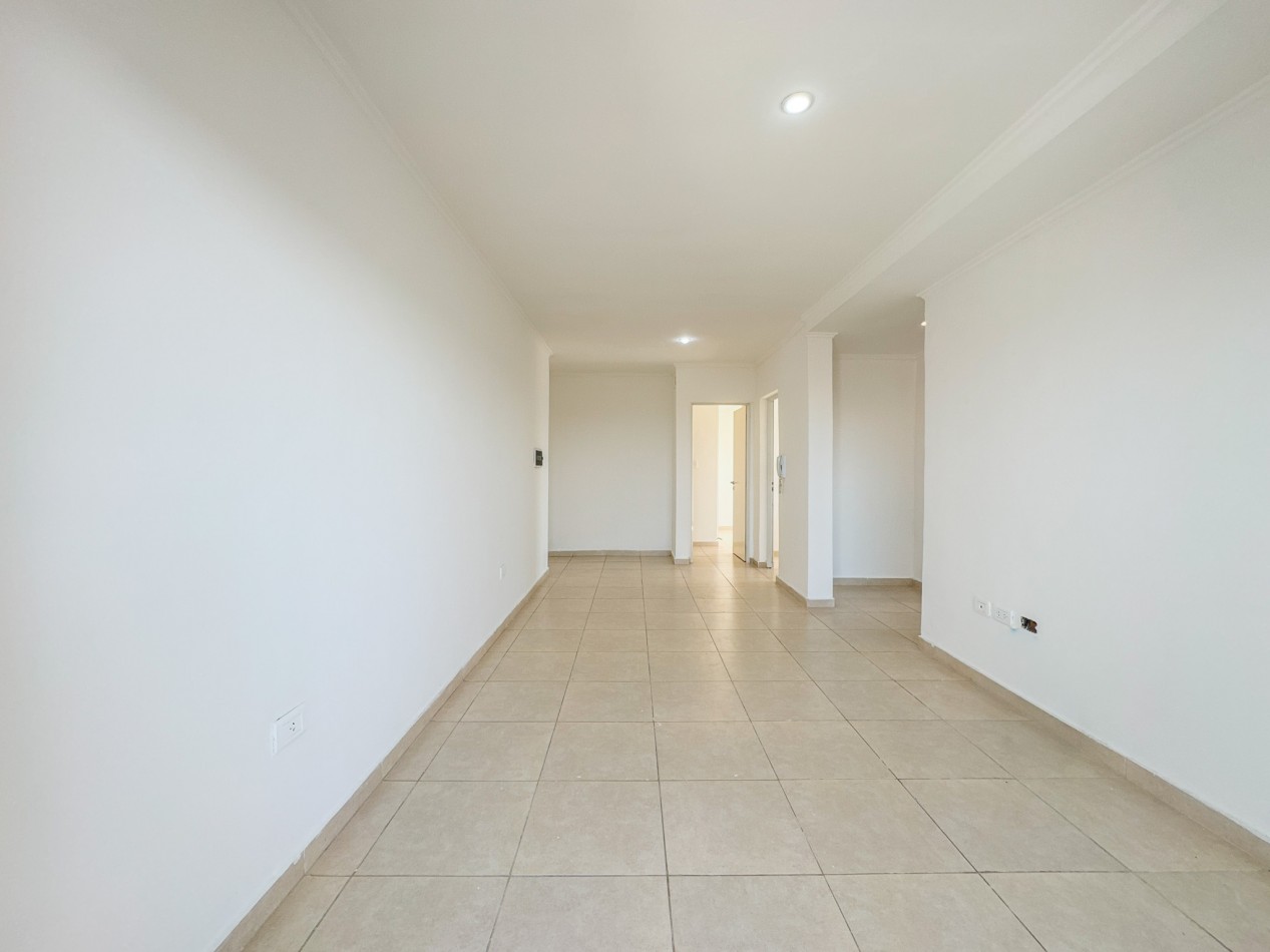 Departamento con Terraza Privada y Vista a La Laguna en Piso 15