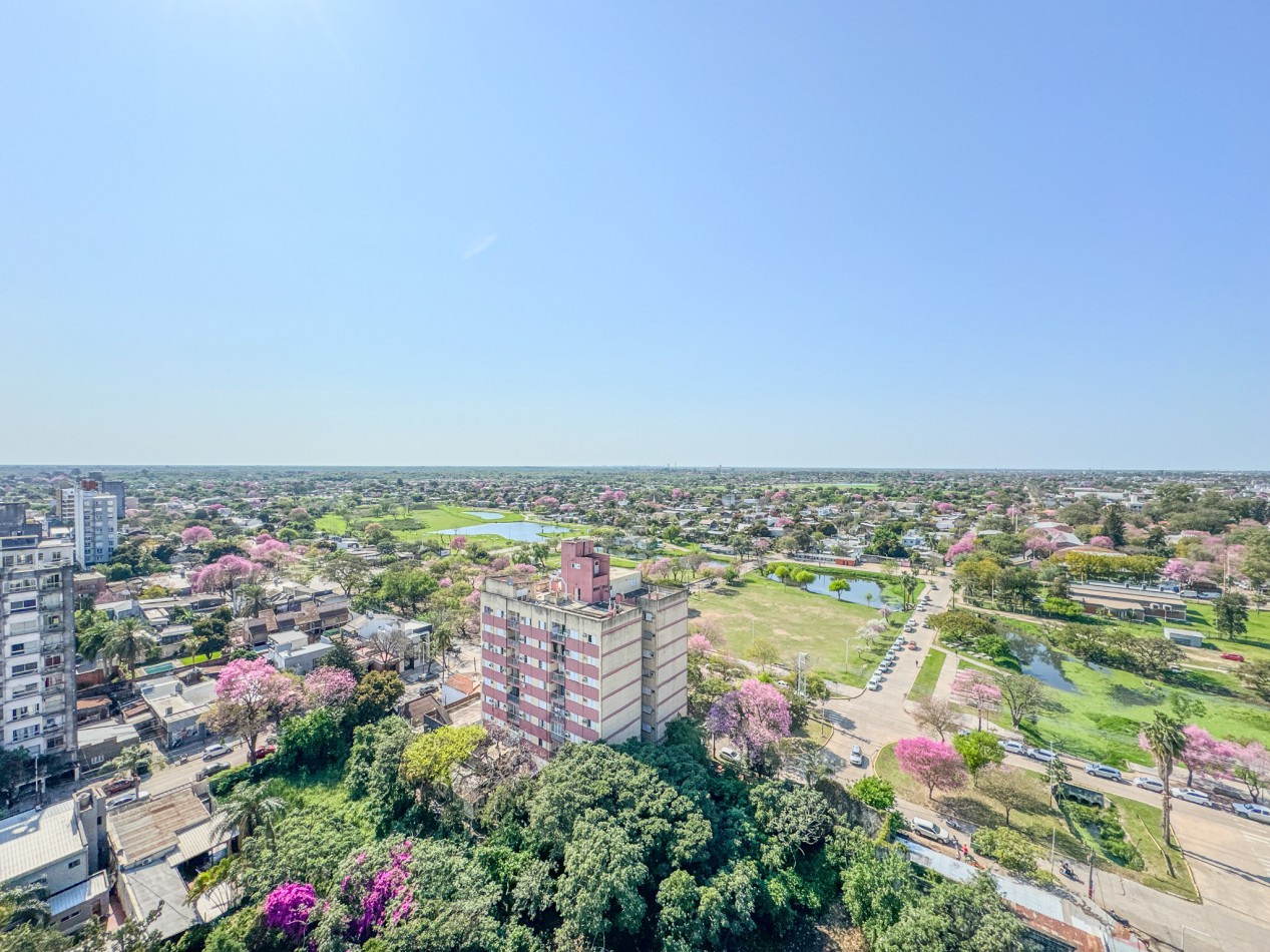 Departamento con Terraza Privada y Vista a La Laguna en Piso 15