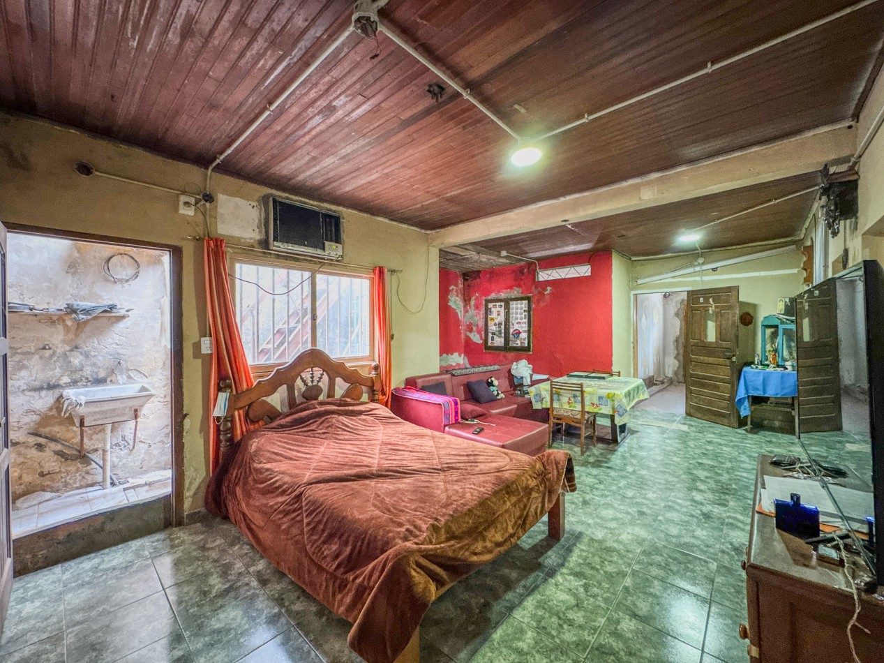 Casa a Remodelar Sobre Av Italia