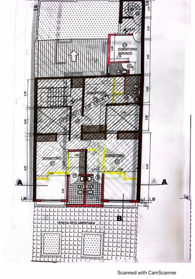 Casa Clasica a Reciclar en Pleno Macrocentro, con Alto Potencial Comercial