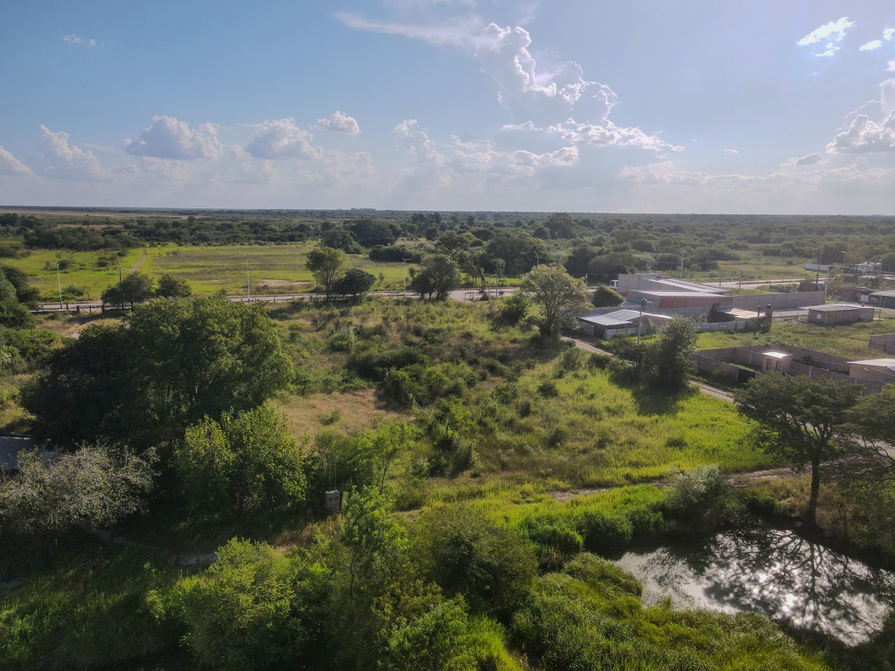 2 Lotes Sobre Av Marconi con 2554 m² c/u y Conexion Directa a Ruta 11