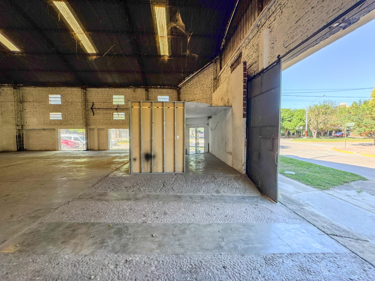 Galpon de 394 m² en Av Italia
