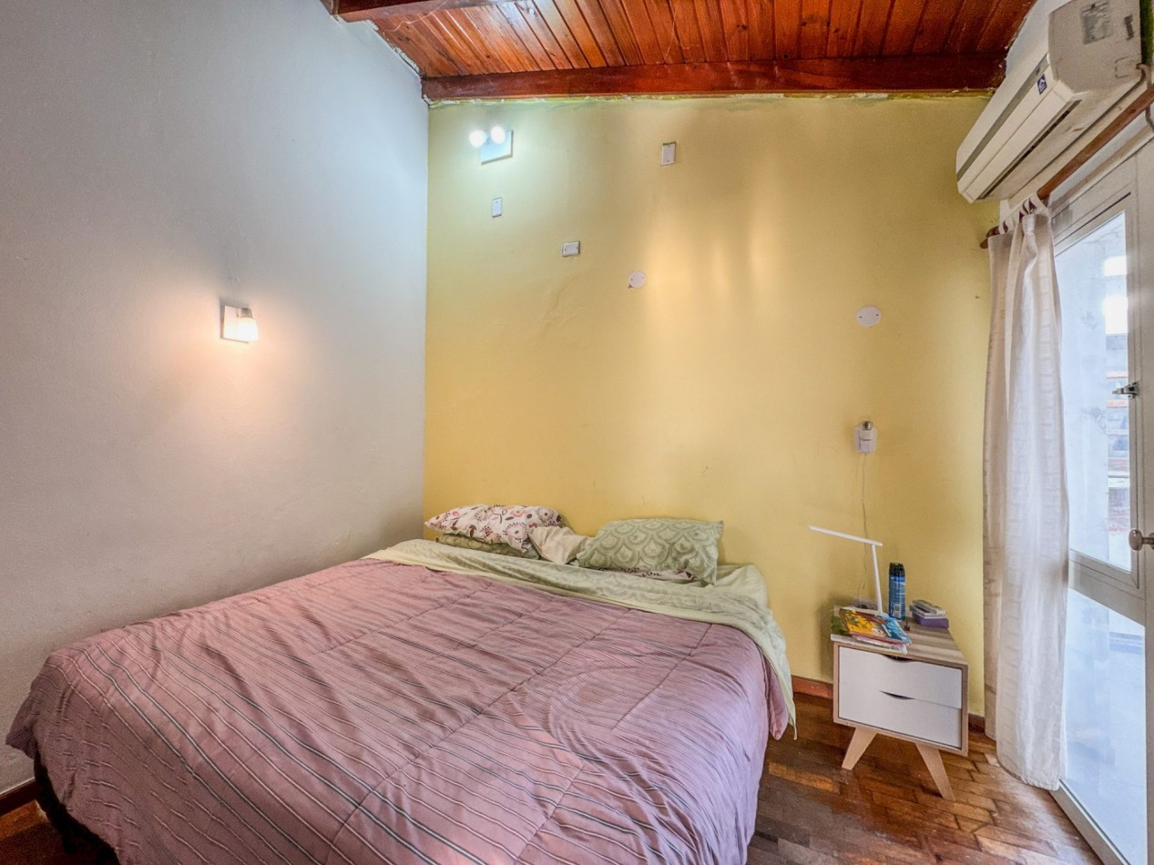 Casa con Local Comercial y Oficinas en Pleno Microcentro