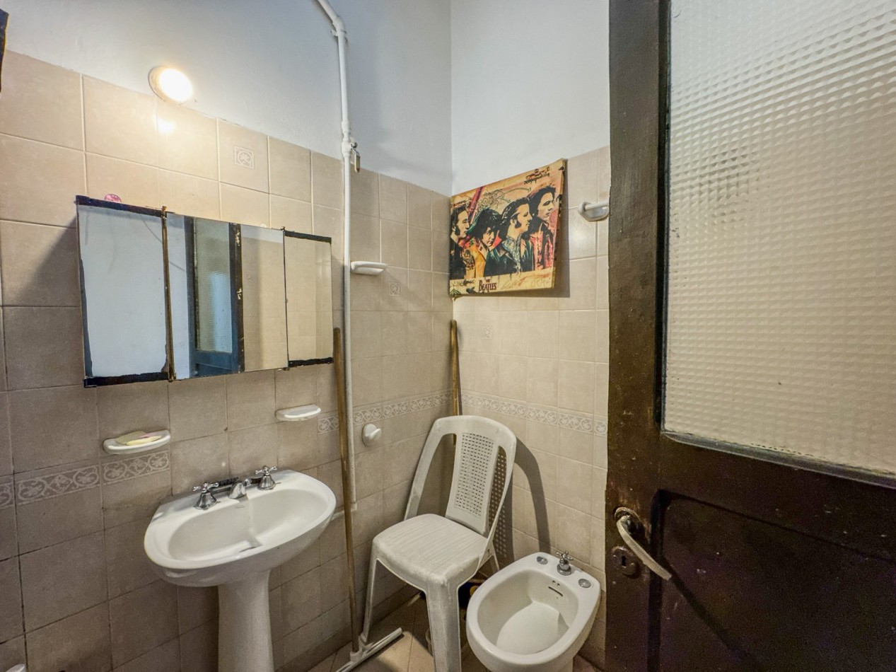 Departamento con Terraza Apta Para Construir Mas Unidades