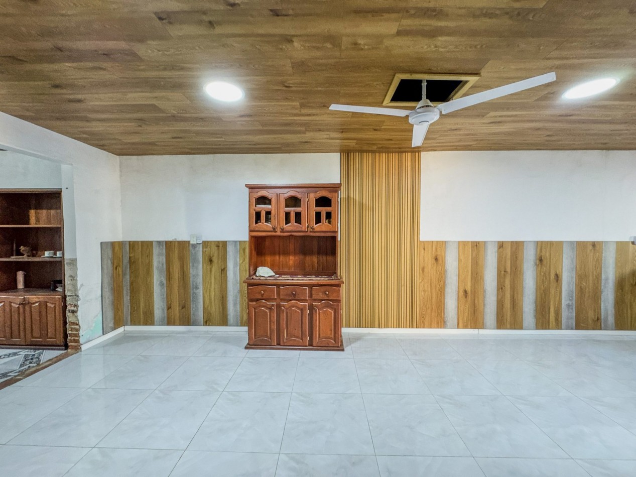 Casa reformada con pileta y parrilla a estrenar — ideal primera vivienda