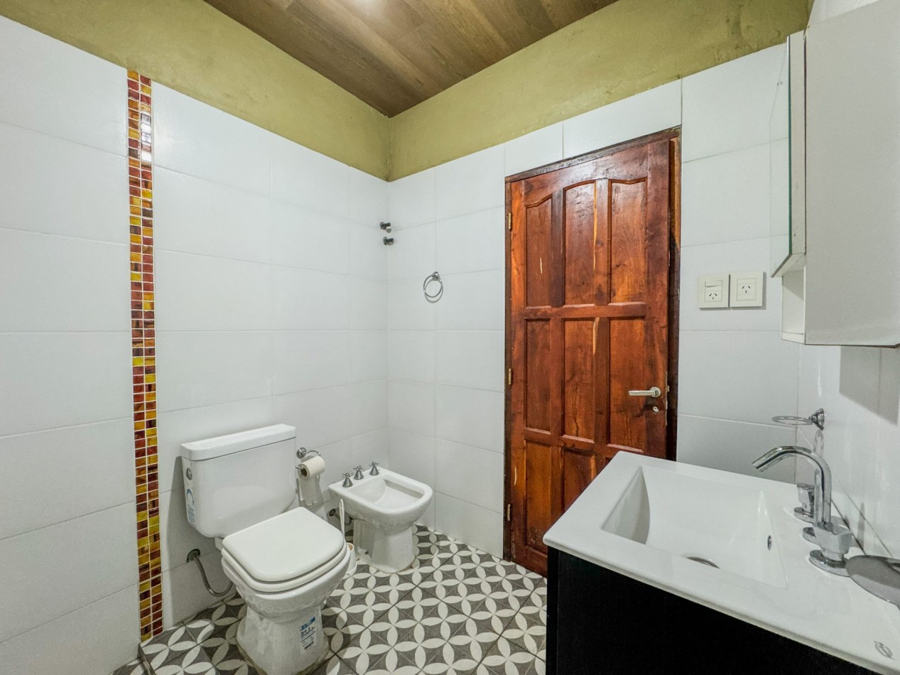 Casa reformada con pileta y parrilla a estrenar — ideal primera vivienda