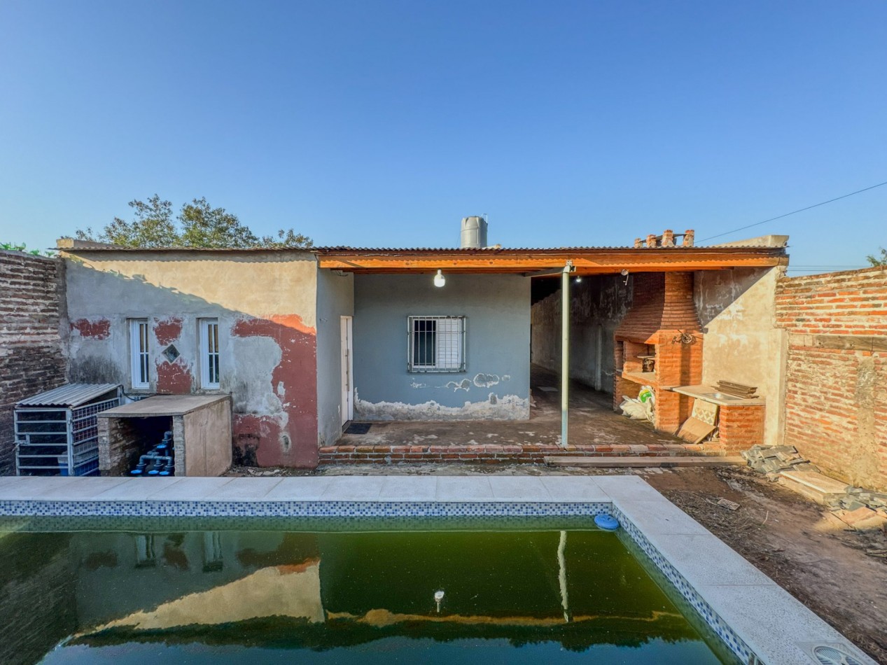Casa reformada con pileta y parrilla a estrenar — ideal primera vivienda