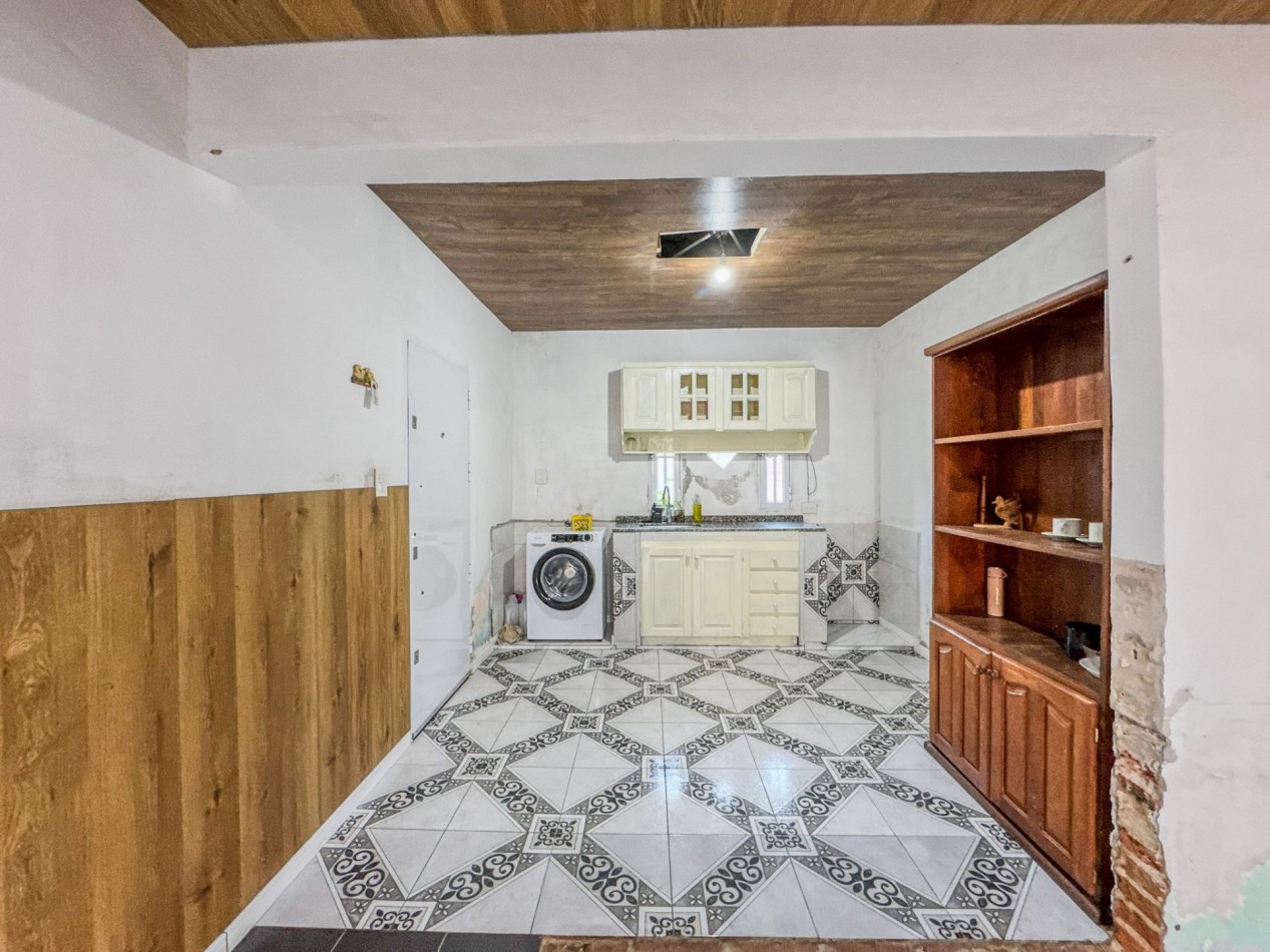 Casa reformada con pileta y parrilla a estrenar — ideal primera vivienda