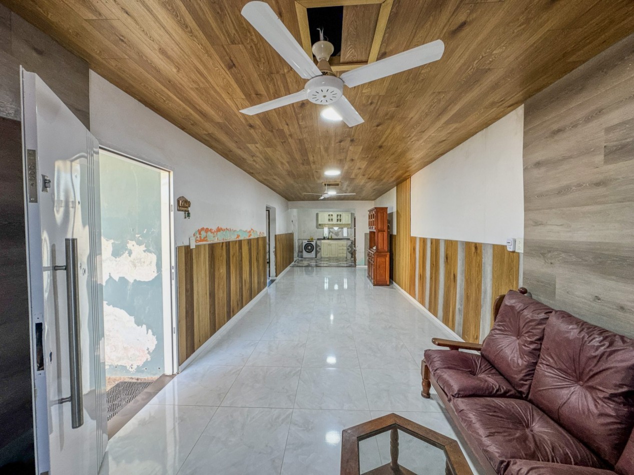 Casa reformada con pileta y parrilla a estrenar — ideal primera vivienda