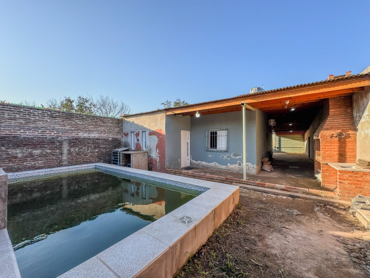 Casa reformada con pileta y parrilla a estrenar — ideal primera vivienda