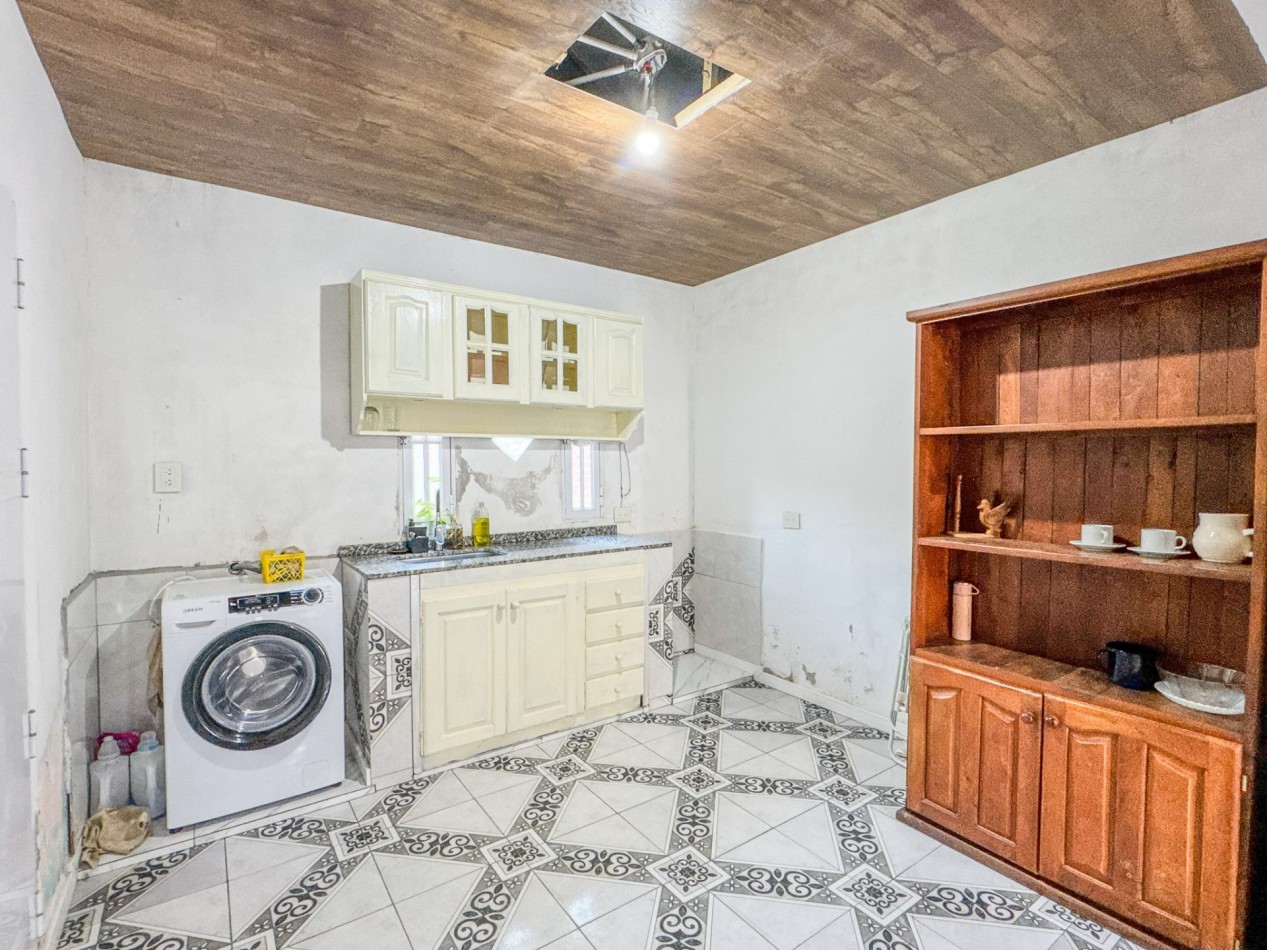 Casa reformada con pileta y parrilla a estrenar — ideal primera vivienda