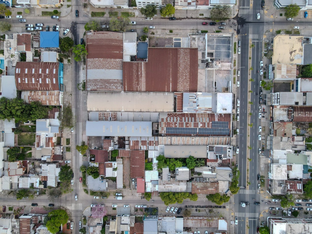 Terreno de 522 m² con galpon a 70 m de Av. 25 de Mayo