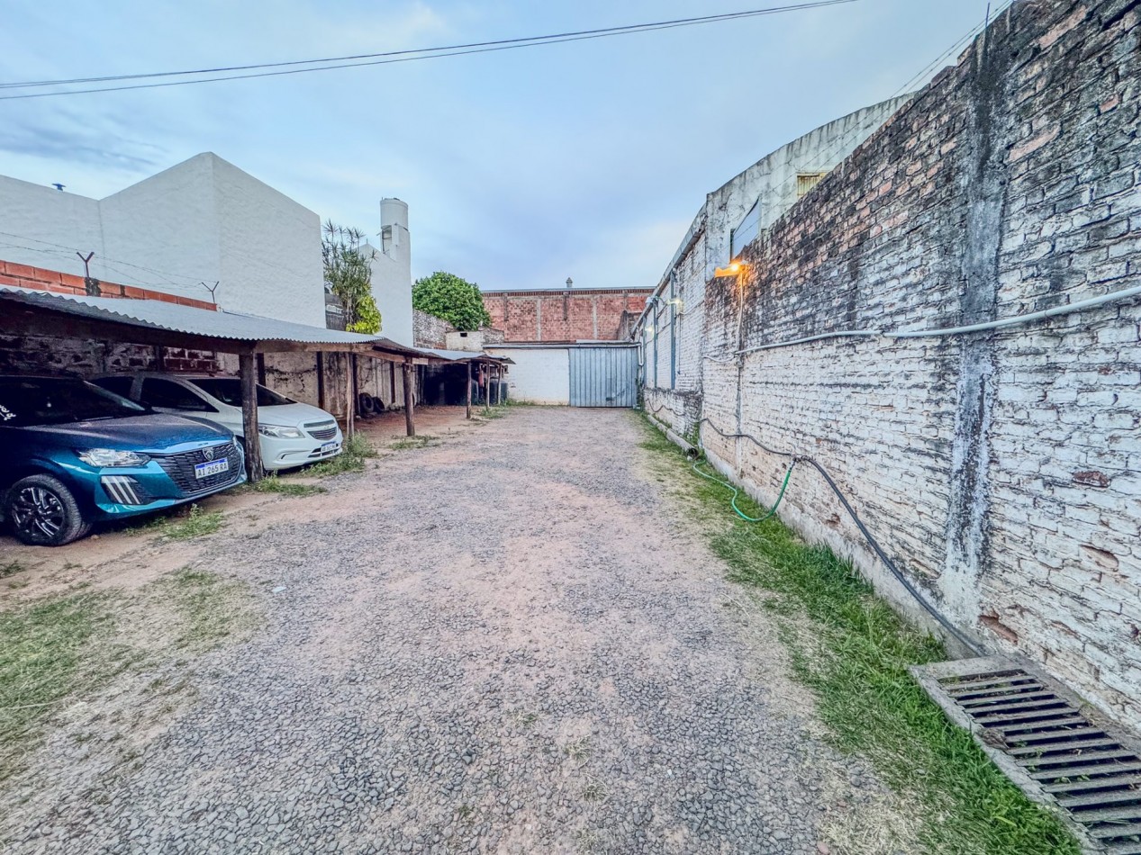 Terreno de 522 m² con galpon a 70 m de Av. 25 de Mayo