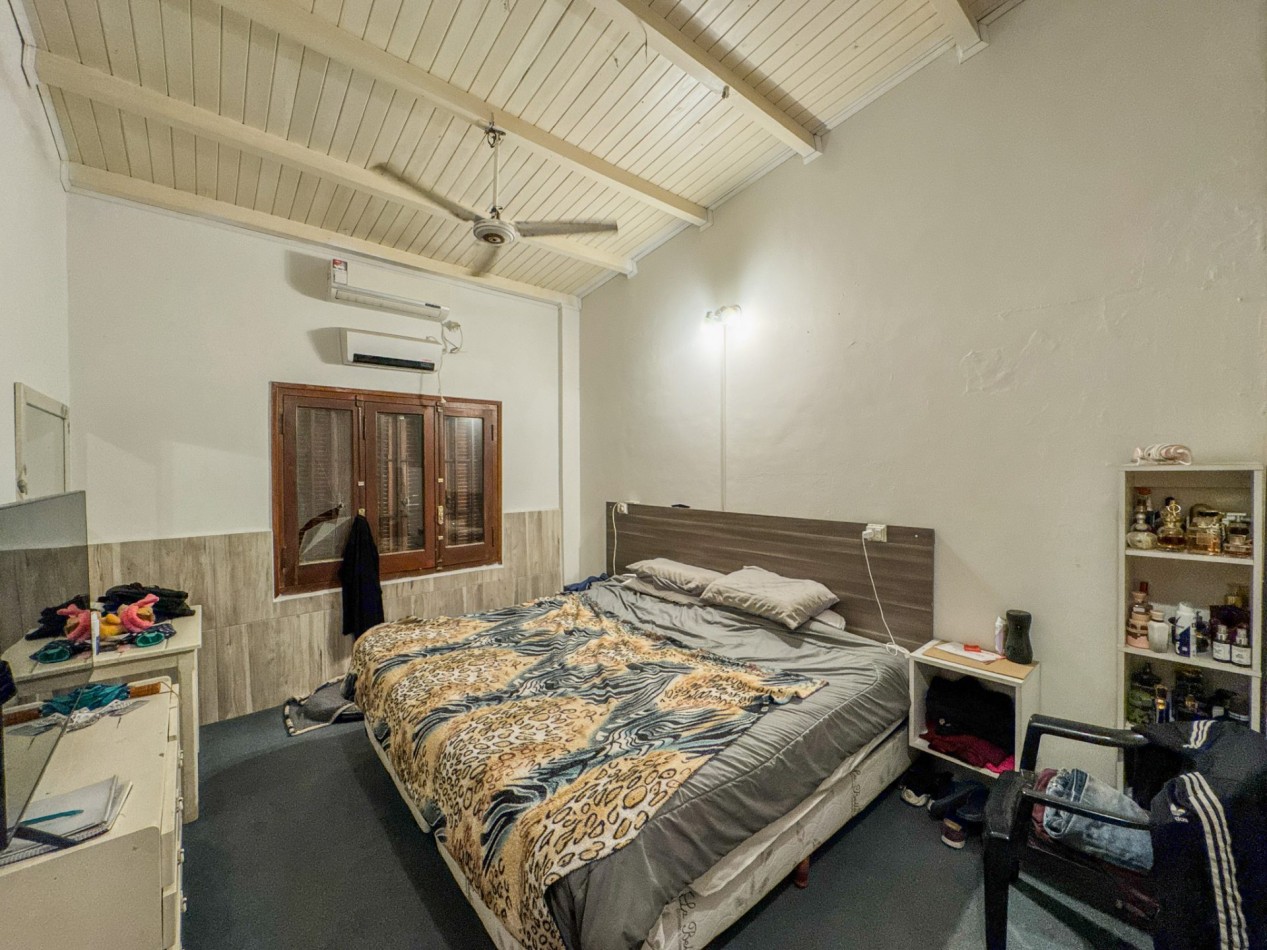Casa en Macrocentro con losa apta para ampliar en altura