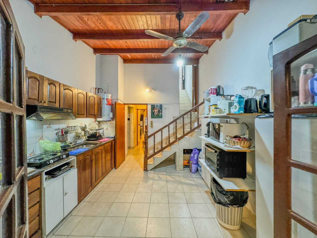 Casa en Macrocentro con losa apta para ampliar en altura