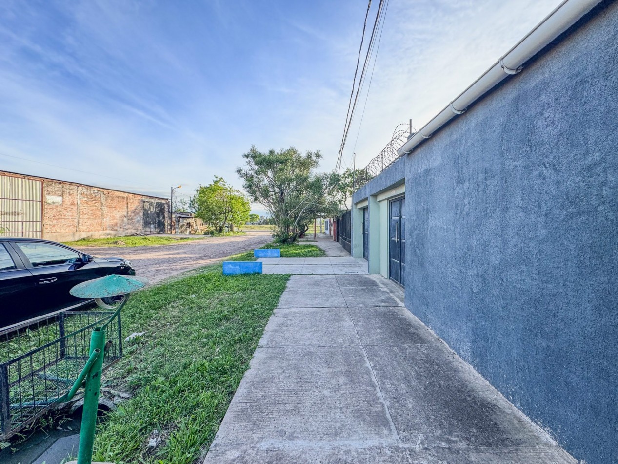 Casa con local y deposito en terreno de 400 m² — a 50 m de Av. Soberania Nacional