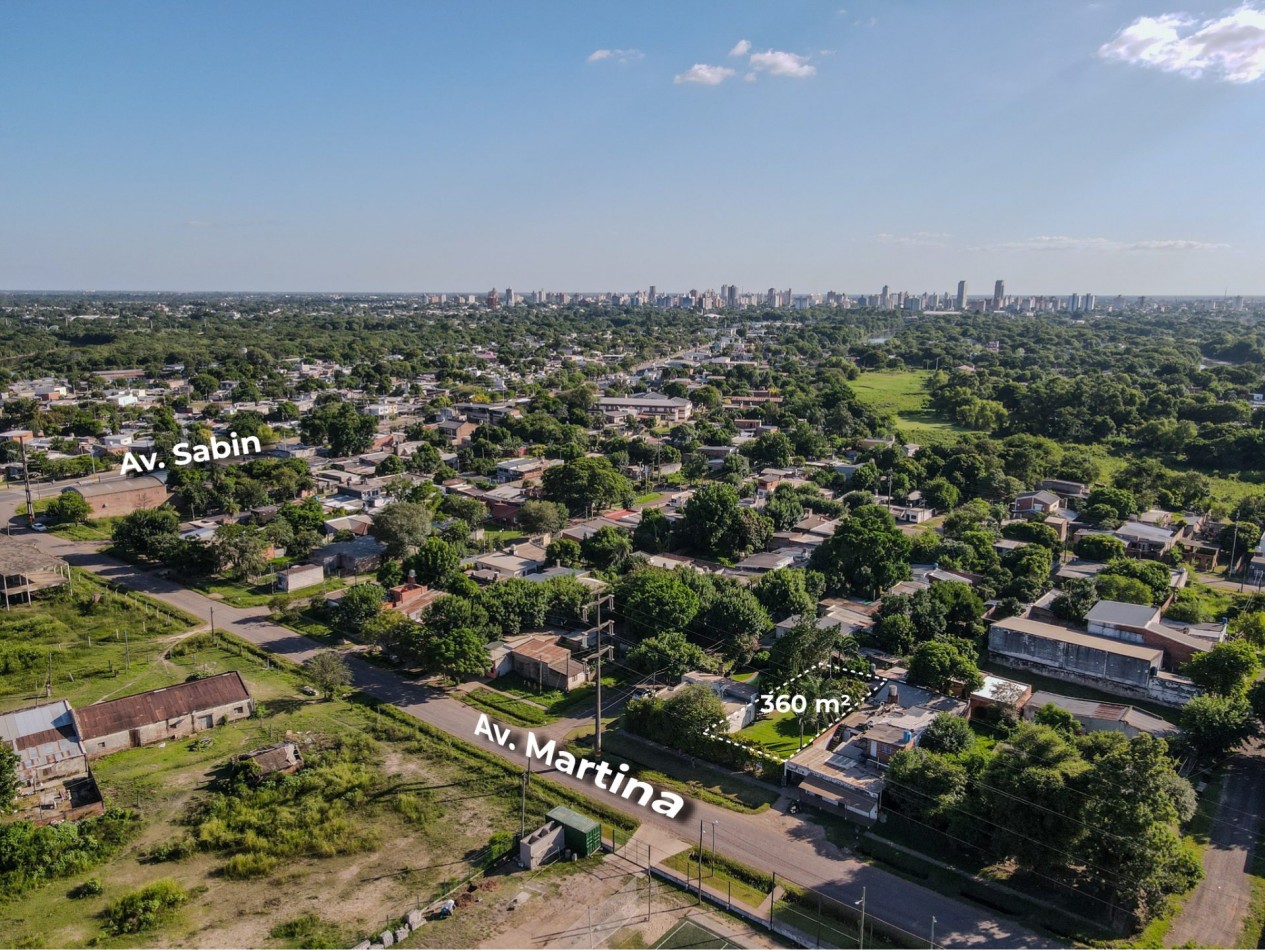 Terreno de 12x30 con frente a Av. Martina, parquizado | Villa Rio Negro