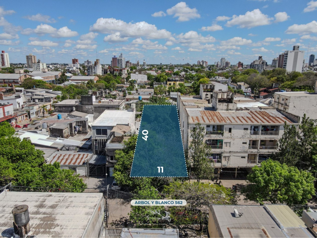 Terreno 11x40 (440 m²) en zona UNNE, apto edificio de hasta 6 plantas