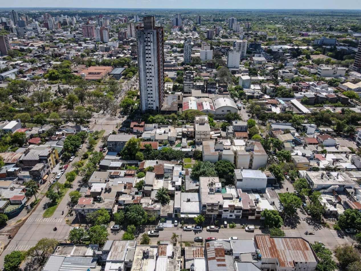 Terreno 11x40 (440 m²) en zona UNNE, apto edificio de hasta 6 plantas