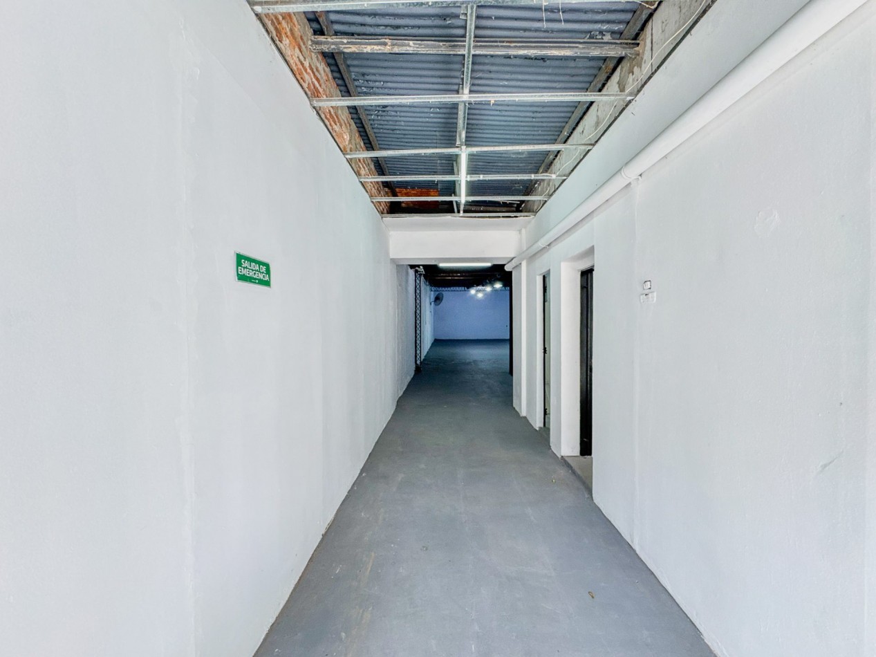 Local comercial con galpon de 190 m² a 20 metros de Av. Hernandarias